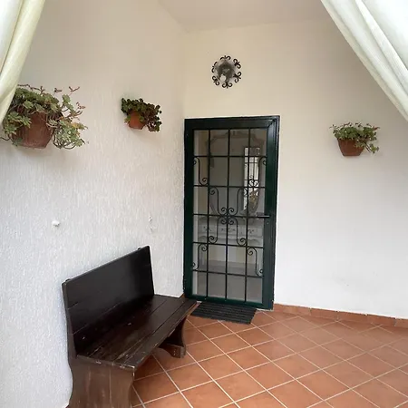 Santa Venardia Couette-café 3*